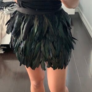 Express Limited Collection Black/Green Feather Mini Skirt Size-4